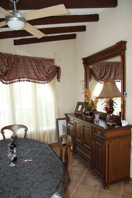 Apartamentos El Tosal 47A Калпе Екстериор снимка